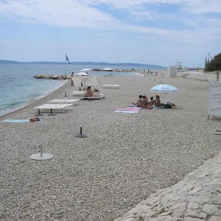 Near Trstenik With Secure Parking * Split