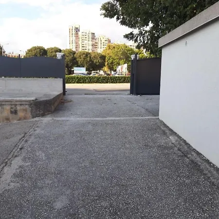 Two-bedroom Near Znjan With Parking Space