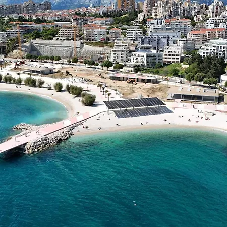 Near Trstenik With Secure Parking Apartamento *